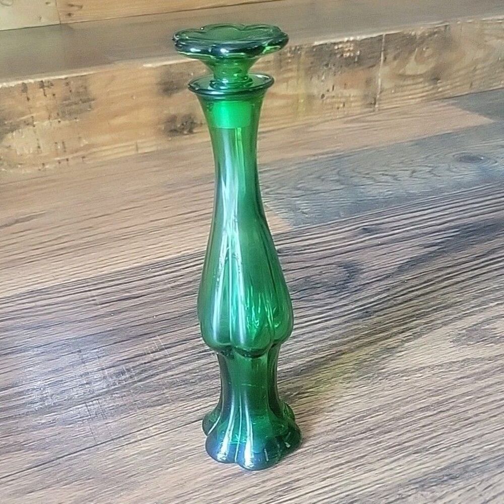 Avon Vintage Emerald Green Glass Bud Vase with Stopper Cologne Bottle Empty